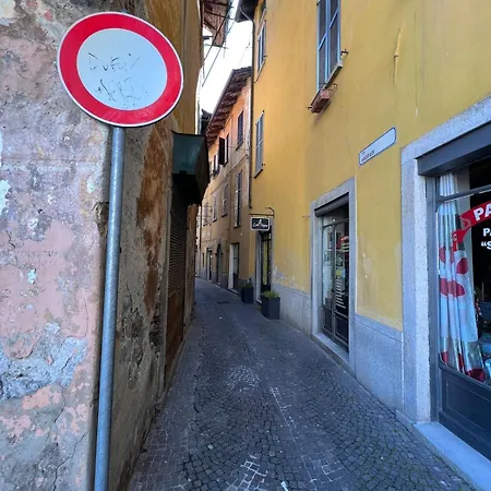 New And Luxurious In Appartement *