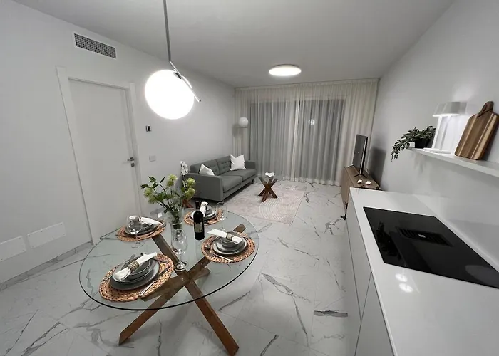 New And Luxurious In Διαμέρισμα Gravedona