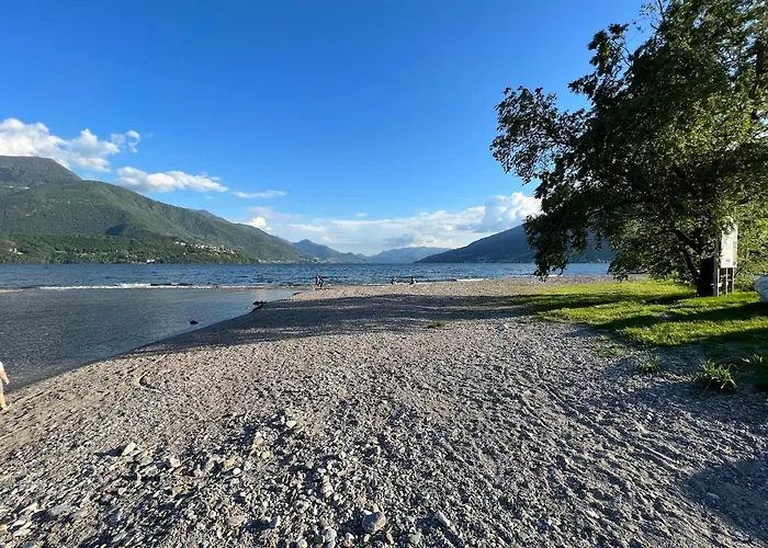 Διαμέρισμα New And Luxurious In Gravedona