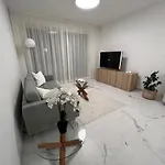 New And Luxurious In Gravedona